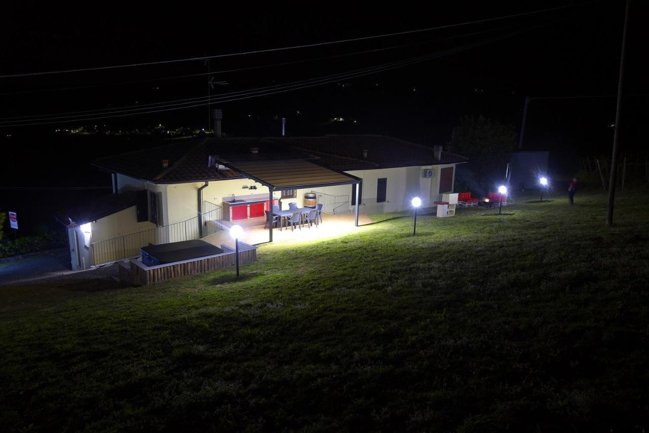 Casavacanzedezza Montecalvo Versiggia Zewnętrze zdjęcie