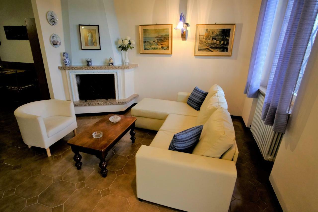 Casavacanzedezza Montecalvo Versiggia Zewnętrze zdjęcie